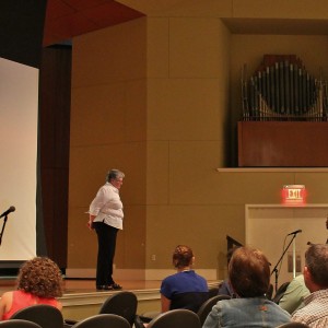 Dr. Theda Perdue answers questions from her audience 